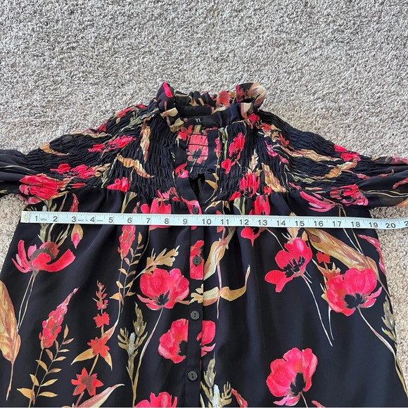 Yumi Kim Emmaline Floral Blouse - Picture 11 of 13